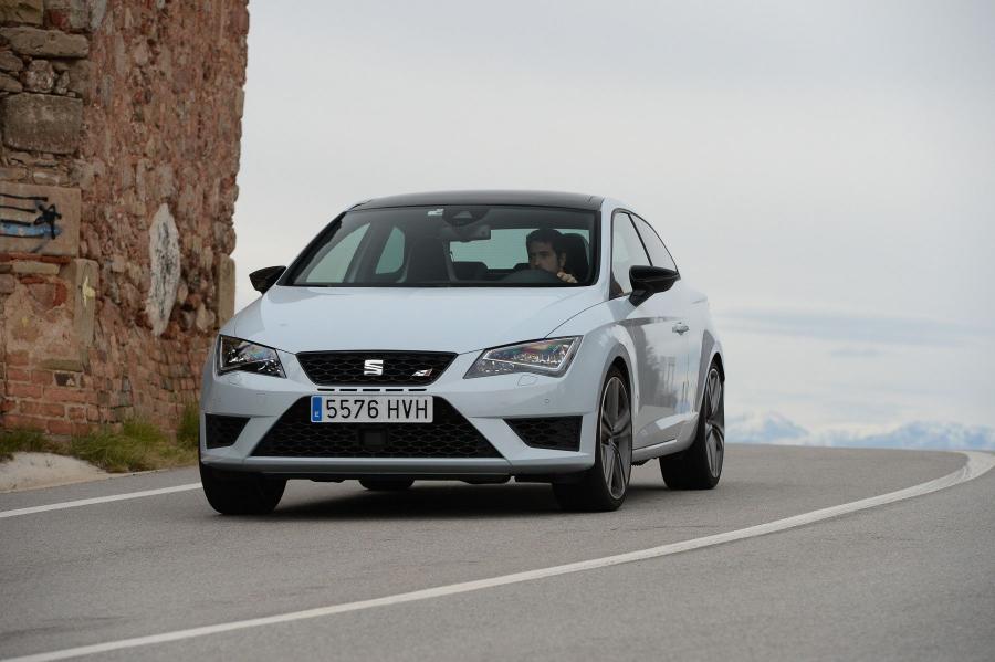  Seat Leon Cupra 280 2013 года  (фото 1 из 67)